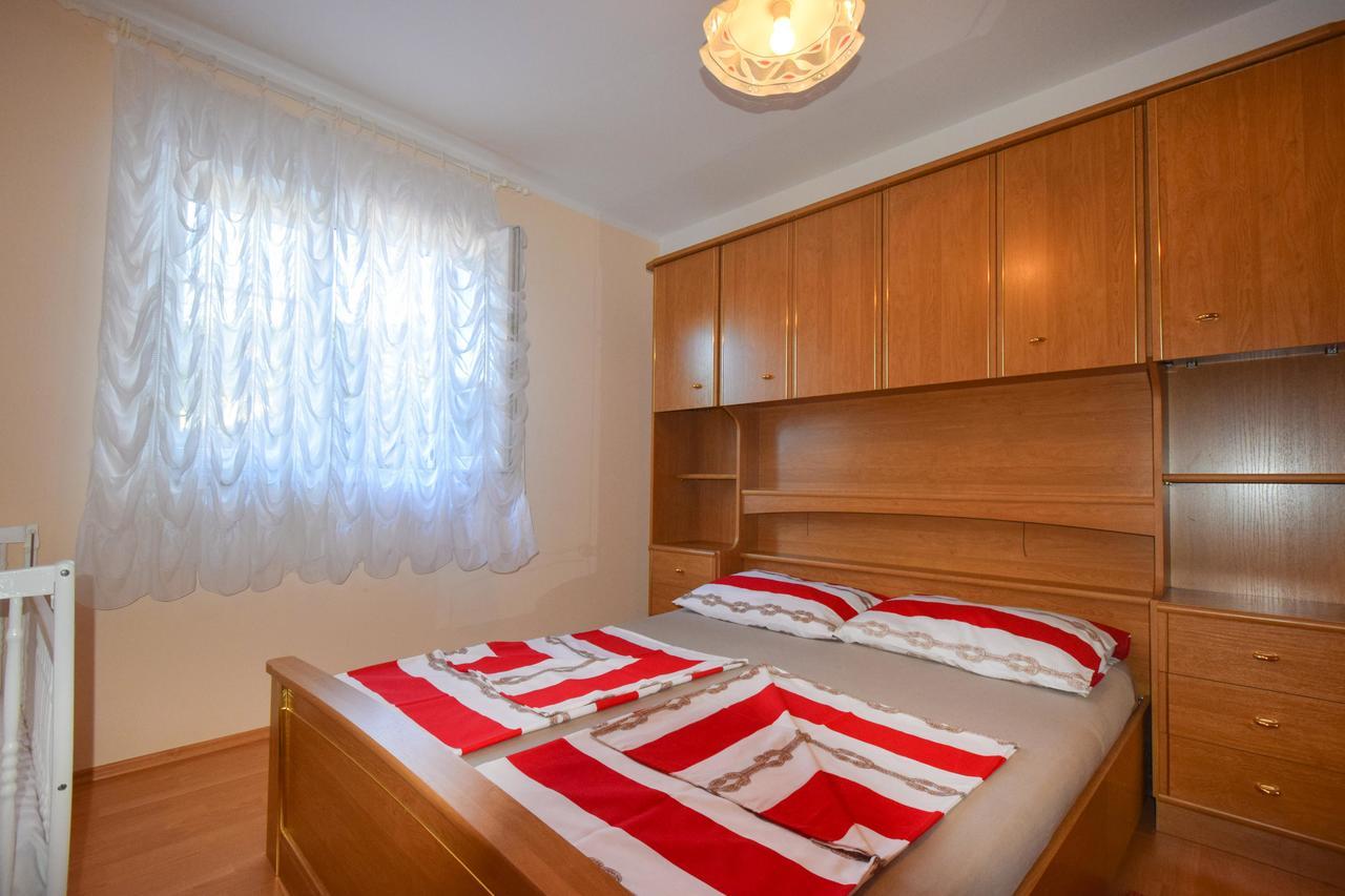 Apartments & Room Matic Malinska Extérieur photo
