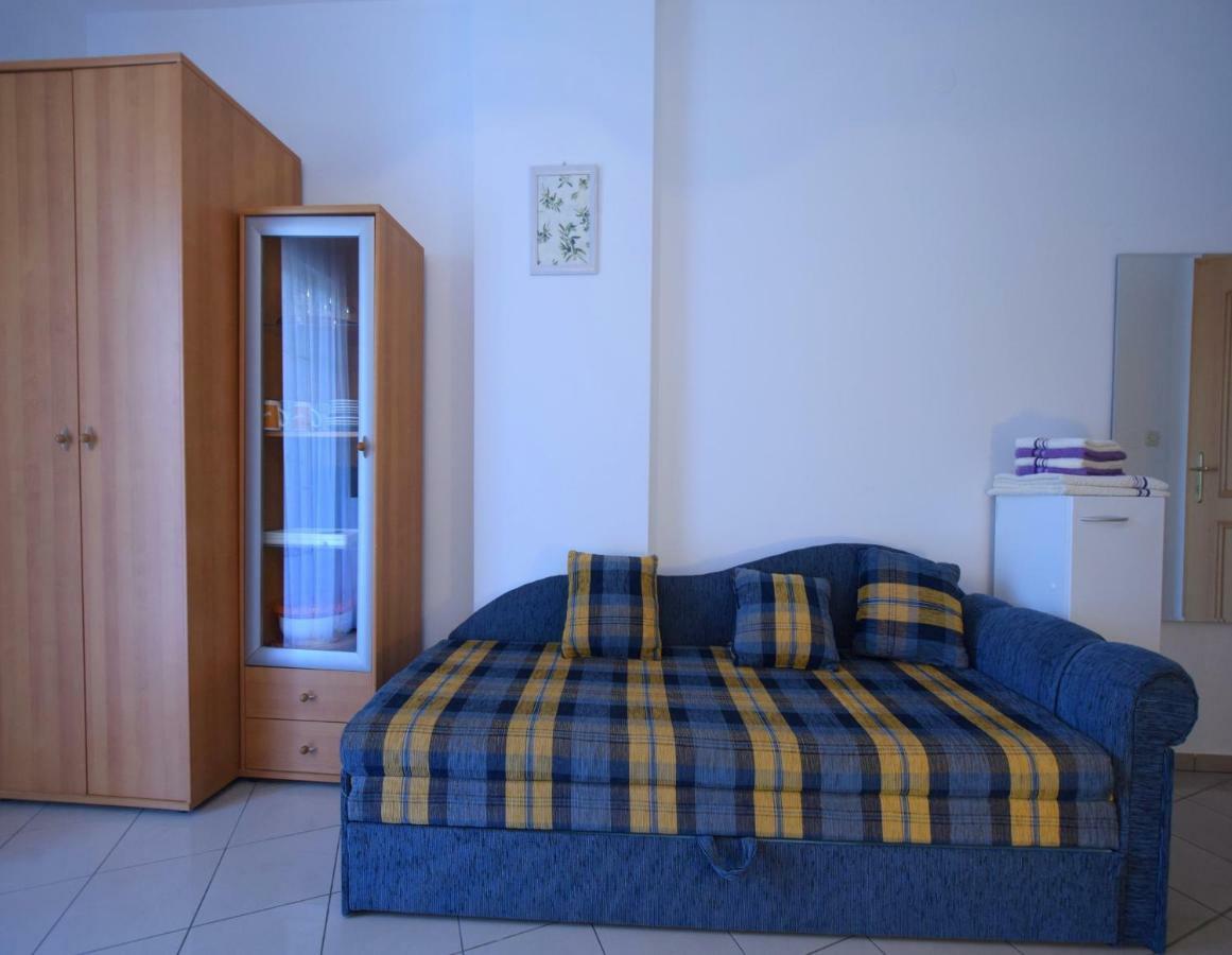 Apartments & Room Matic Malinska Extérieur photo